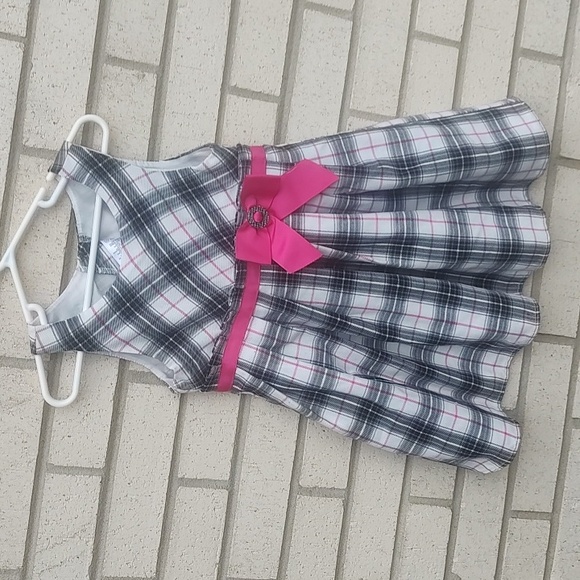 Plaid dress - Picture 4 of 10